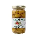 Olive verdi schiacciate a mano